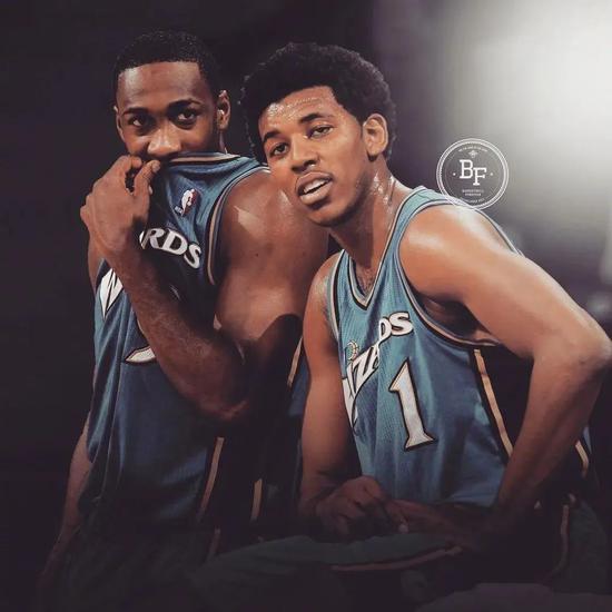 安排与俱乐 安排与俱乐