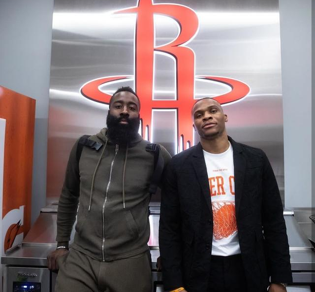 现与强留冲 现与强留冲